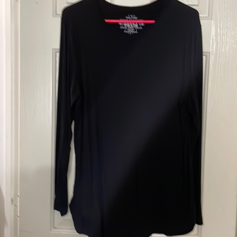 Long sleeve black top. Size large